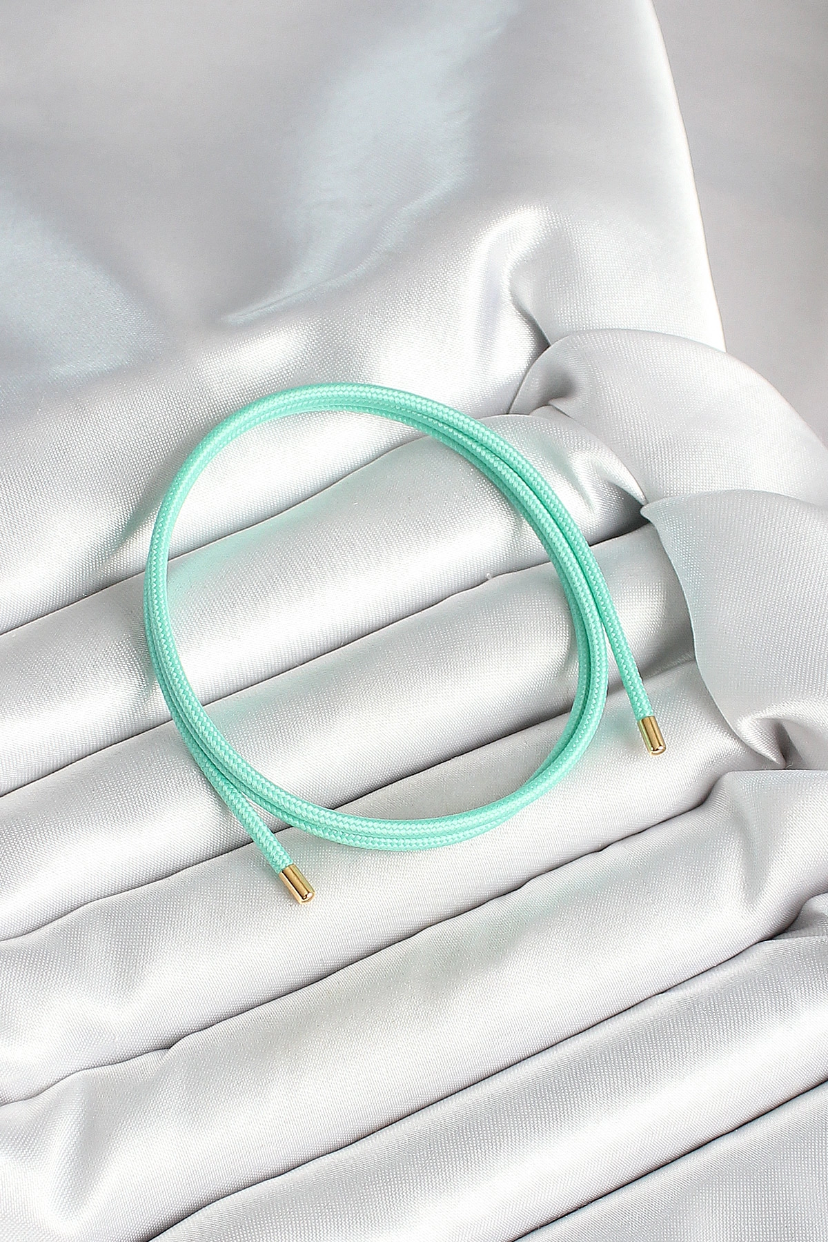 Mıknatıslı Turkuaz Renk Sarmal Kadın Bileklik