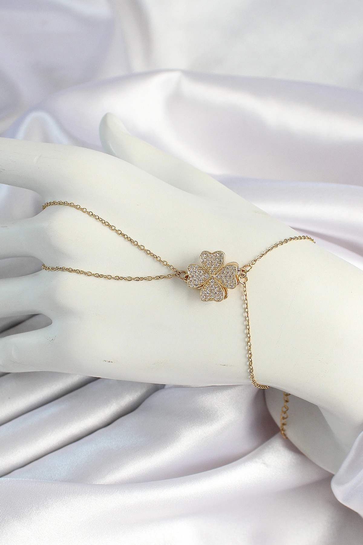 316L Çelik Gold Renk Zincirli Dönen Yonca Figürlü Şahmeran