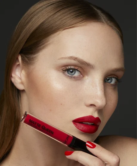 Lip Stick Ruj & Lipstick Matte Queen 15