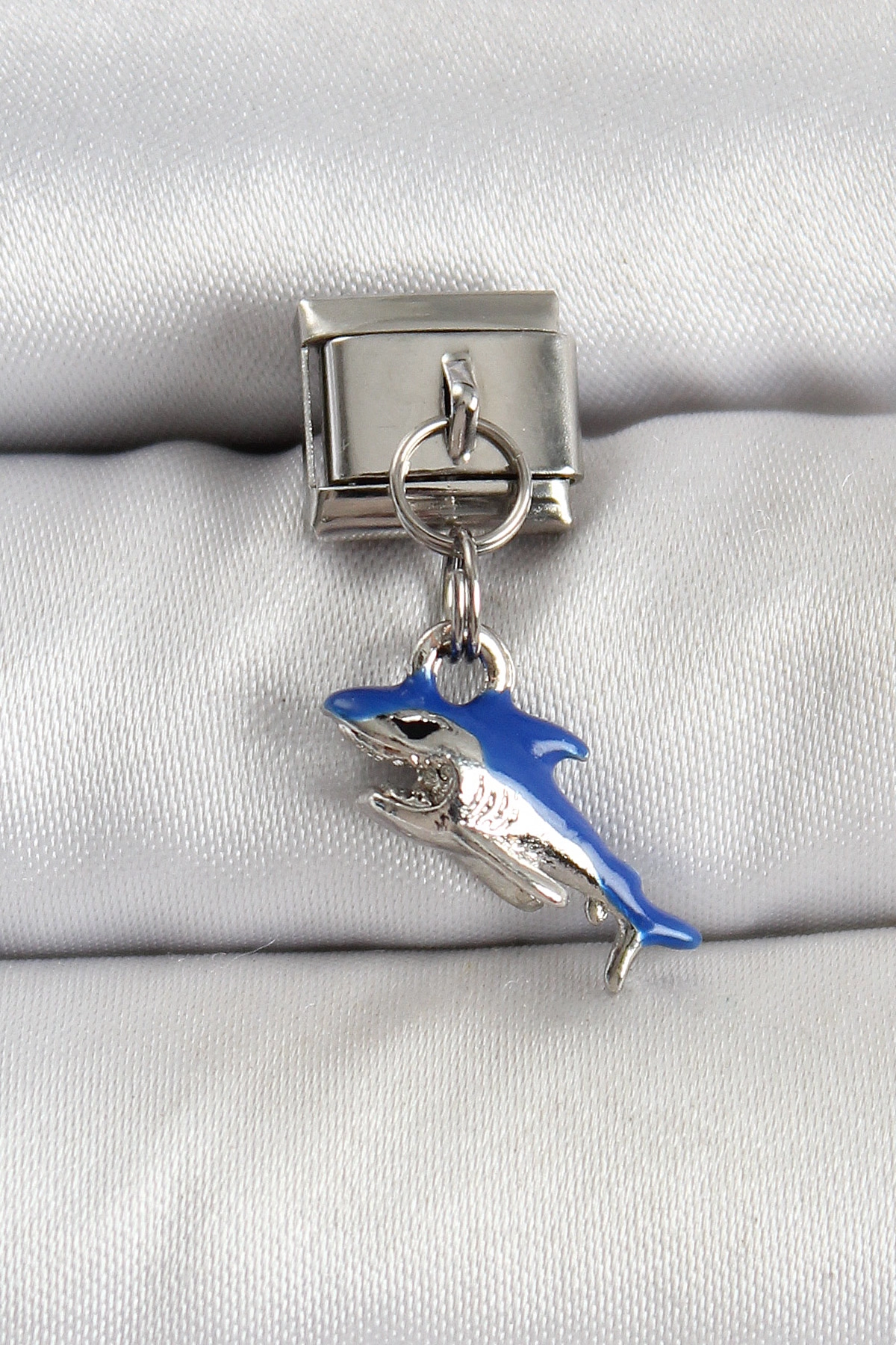 316L Çelik Sallantılı Köpekbalığı Model Gümüş Renk Nomination Charm