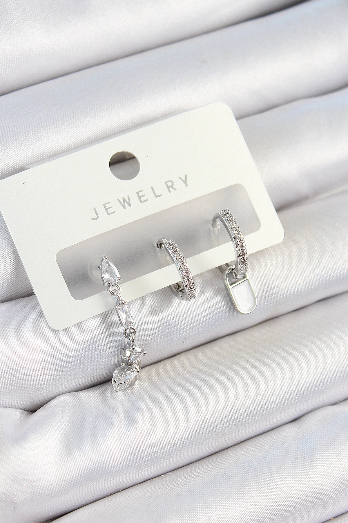 Pirinç Zirkon Taşlı Sallantılı Model Gümüş Renk 3'lü Çift Kadın Küpe Set