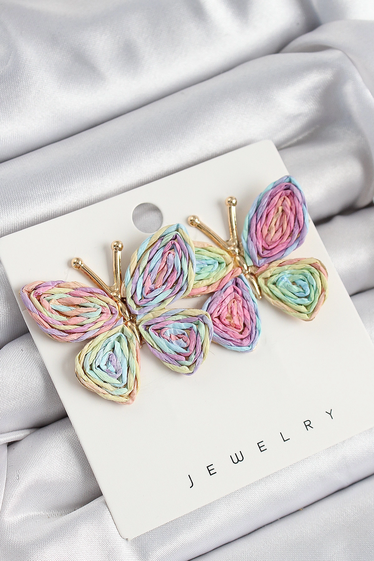 Pirinç Rainbow Kelebek Model Gold Renk Kadın Hasır Küpe