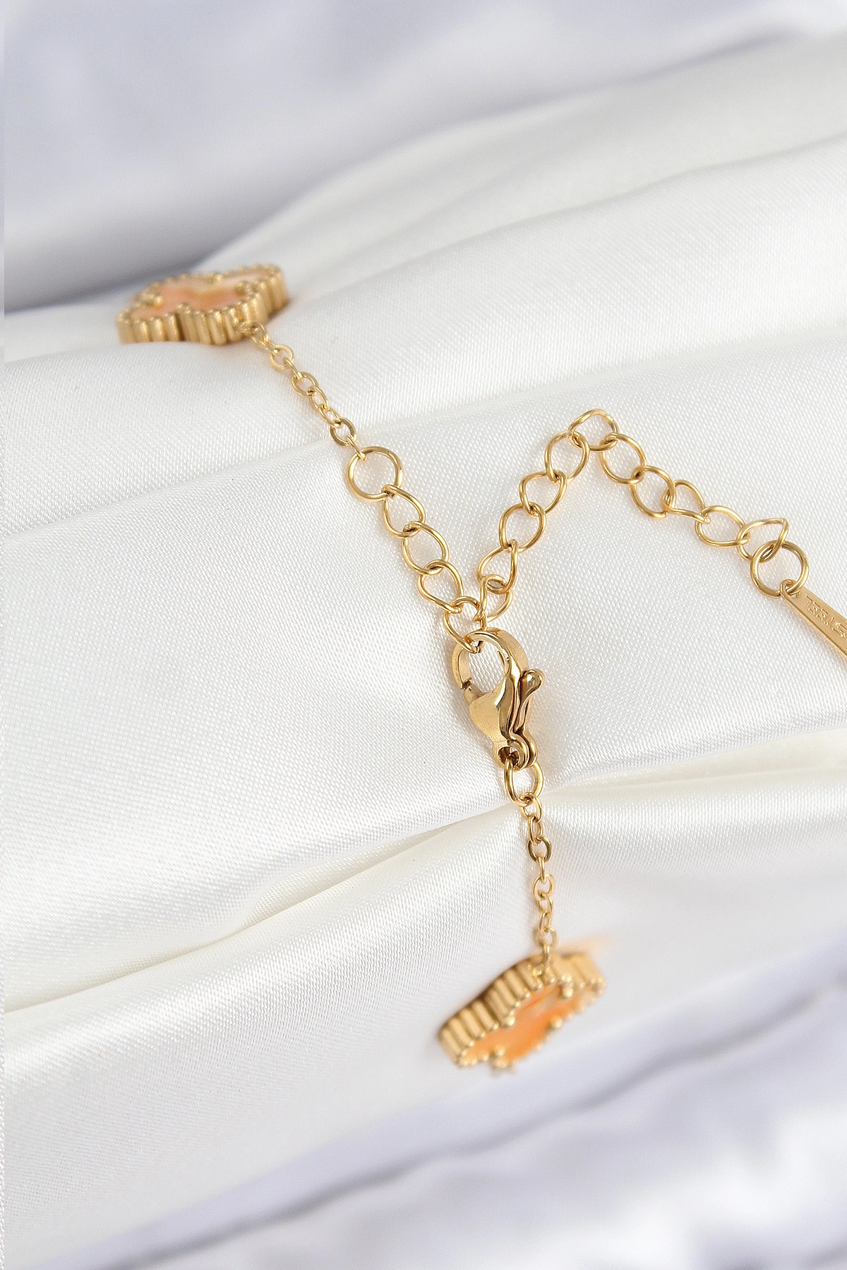 316L Çelik Sedefli Turuncu Gold Renk Yonca Kadın Bileklik