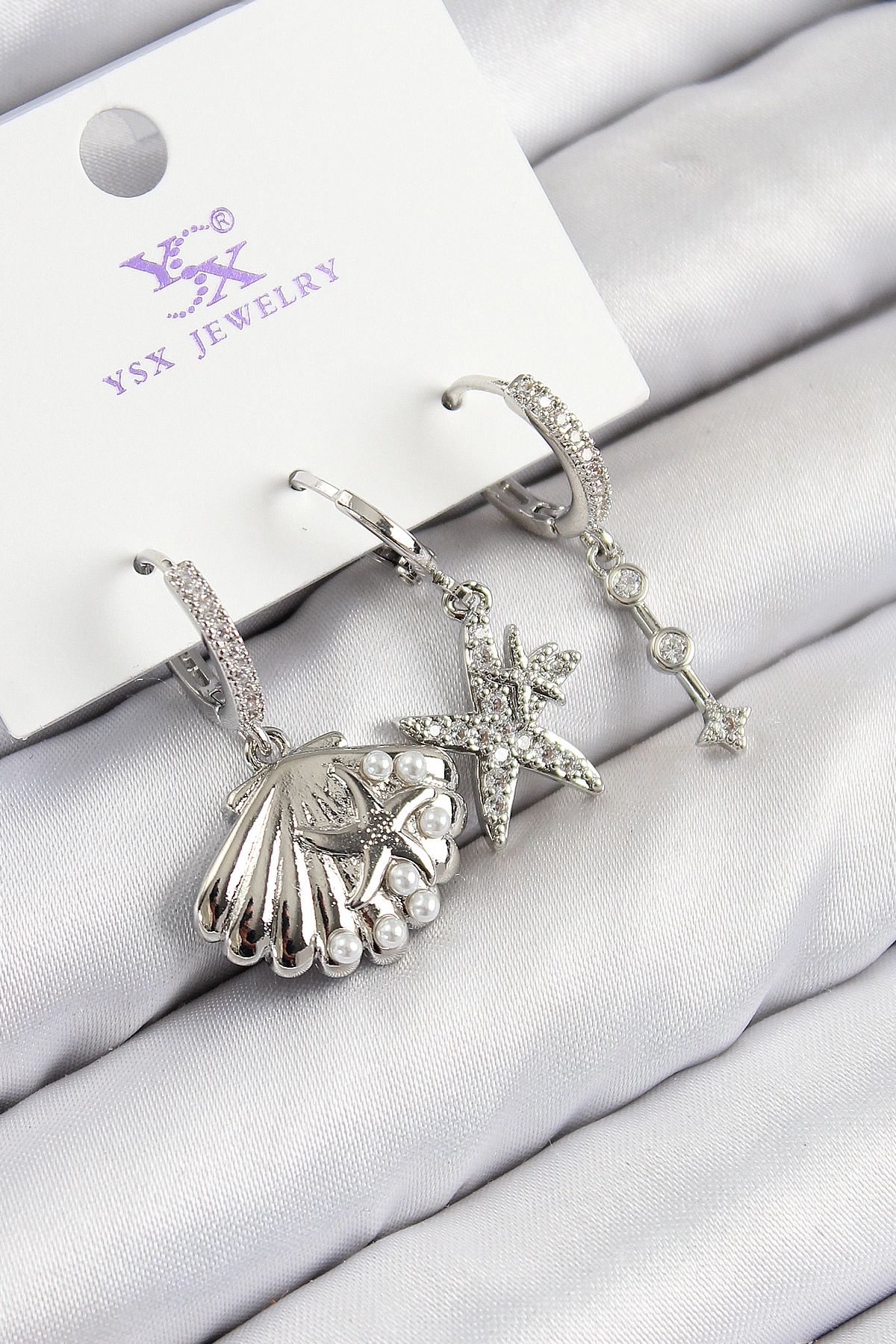 Pirinç Zirkon Taşlı 3'lü Yıldız Ve İstiridye Model Gümüş Renk Kadın Küpe