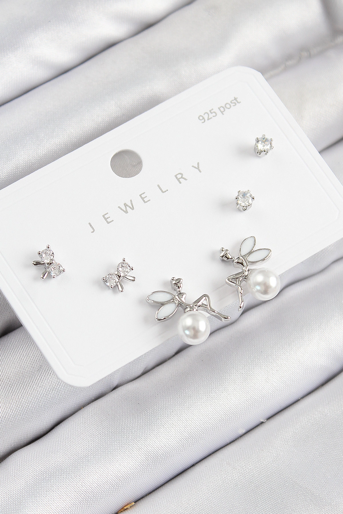 Pirinç Zirkon Taşlı İnci Melek Model Gümüş Renk 925 Ayar Gümüş Çivi Kadın Küpe Set