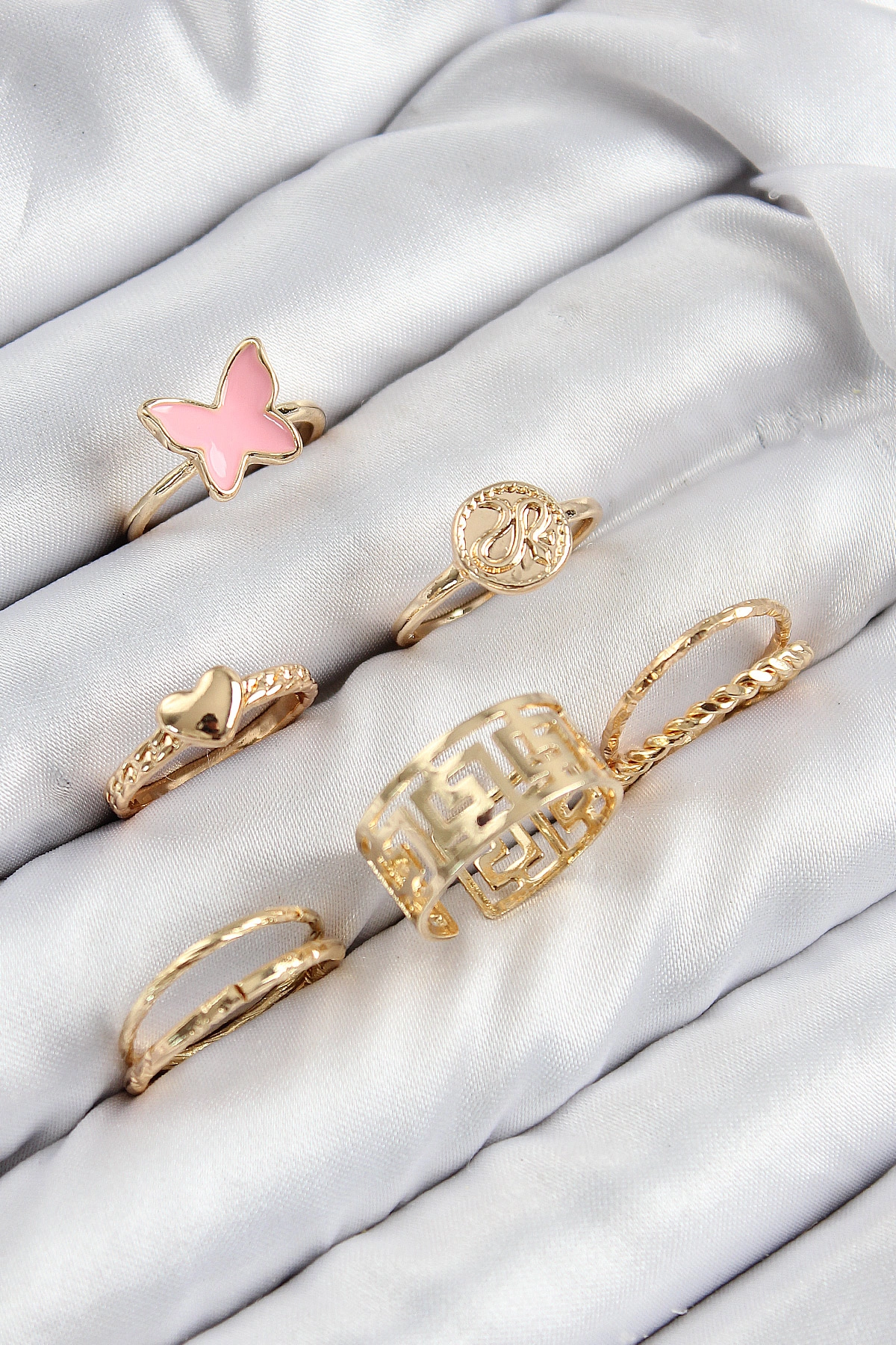 Pirinç Kelebek Ve Kalp Model Gold Renk Kadın Yüzük Kombin Set