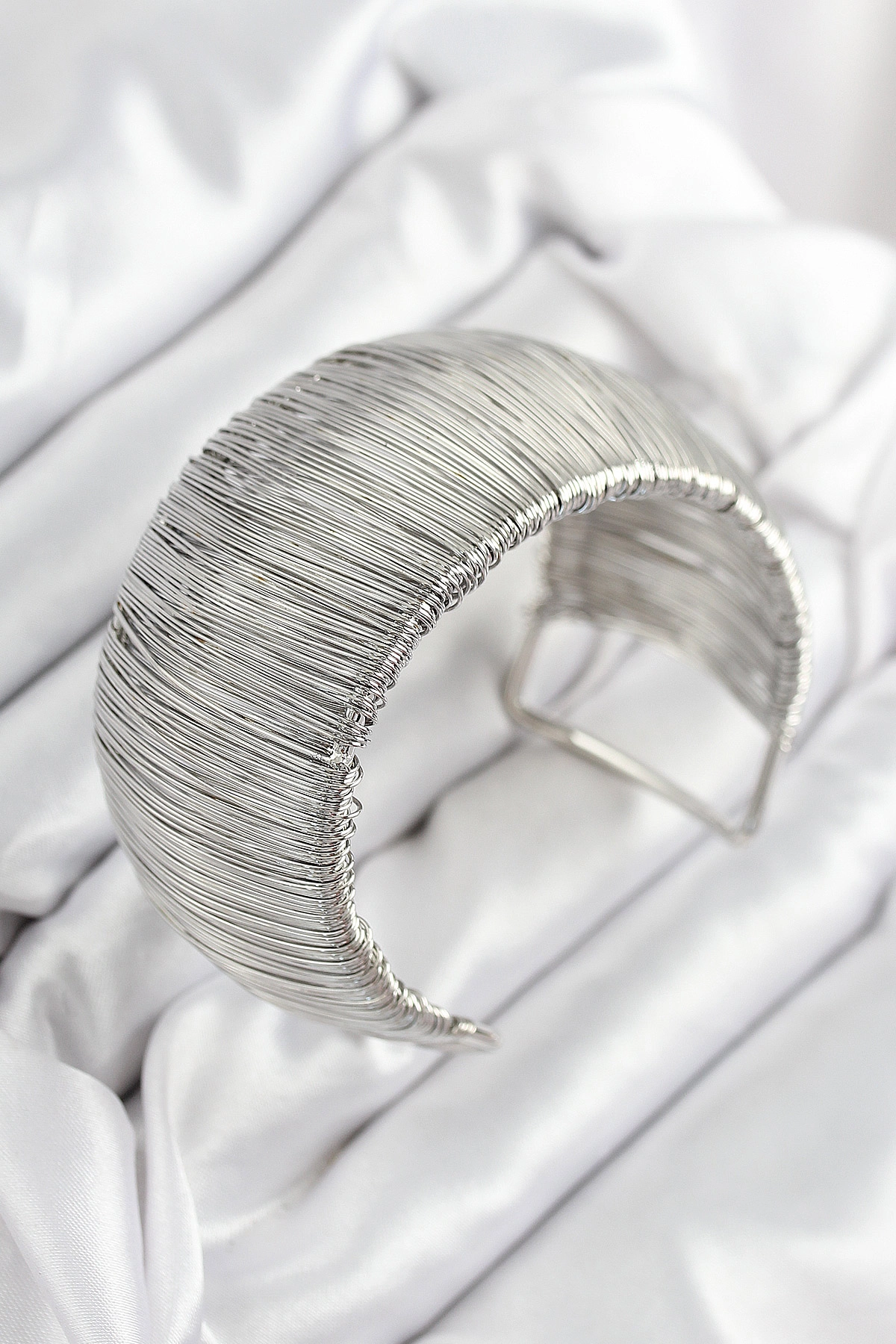 Pirinç Tel Sarma Model Gümüş Renk Kadın Bileklilk