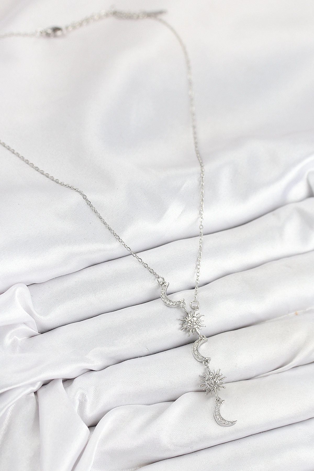 316L Çelik Zirkon Taşlı Güneş Ve Ay Model Gümüş Renk Kadın Kolye