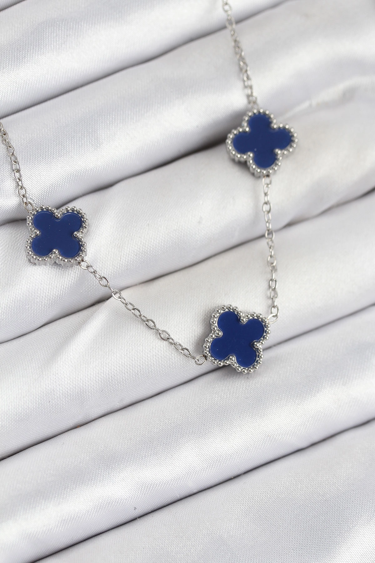 316L Çelik Zincir Gümüş Lacivert Renk Yonca Kadın Kolye