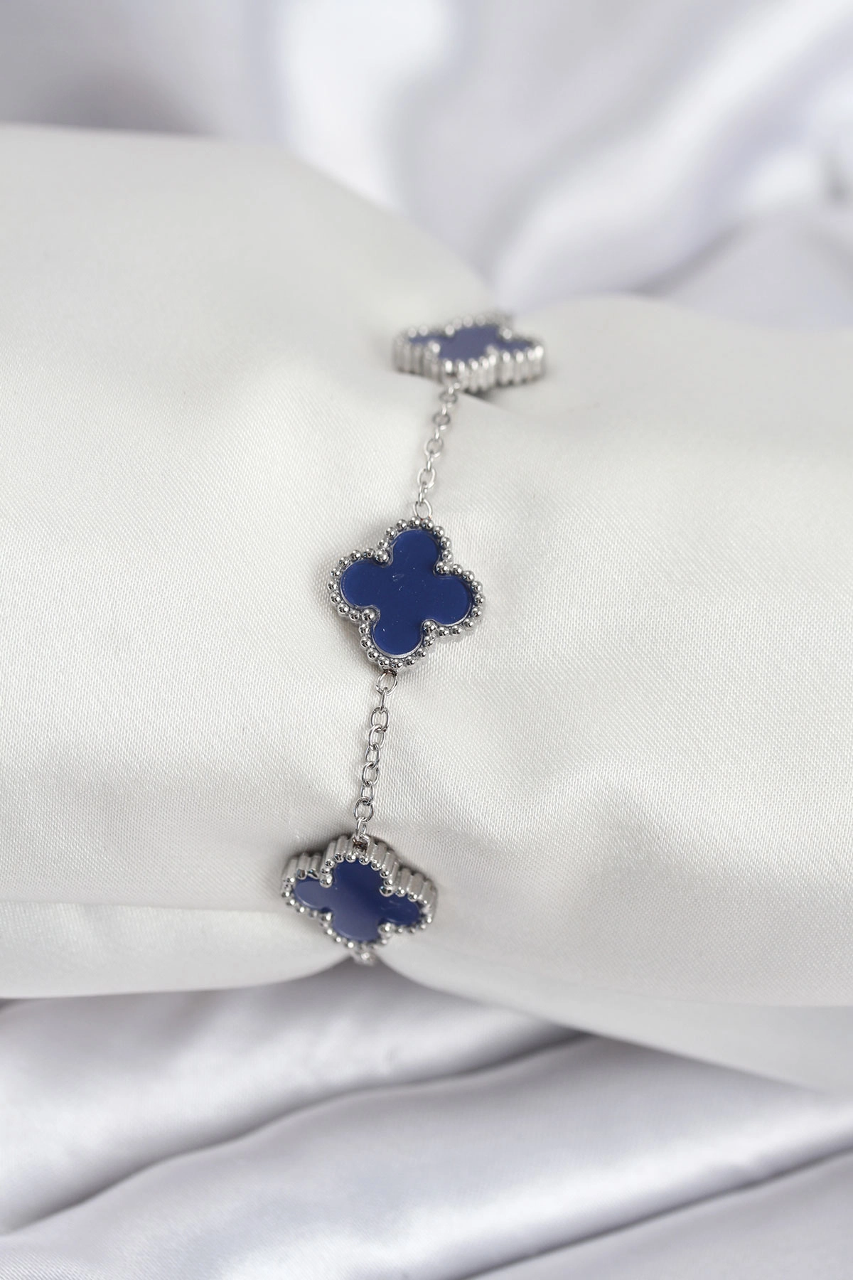 316L Çelik Zincir Gümüş Renk Lacivert Yonca Kadın Bileklik