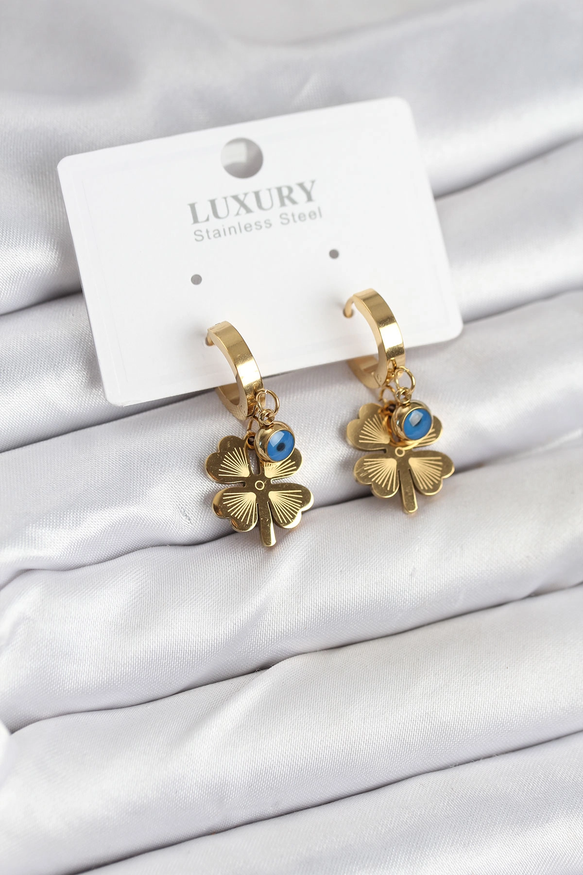 316L Çelik Nazarlı Yonca Model Kadın Küpe