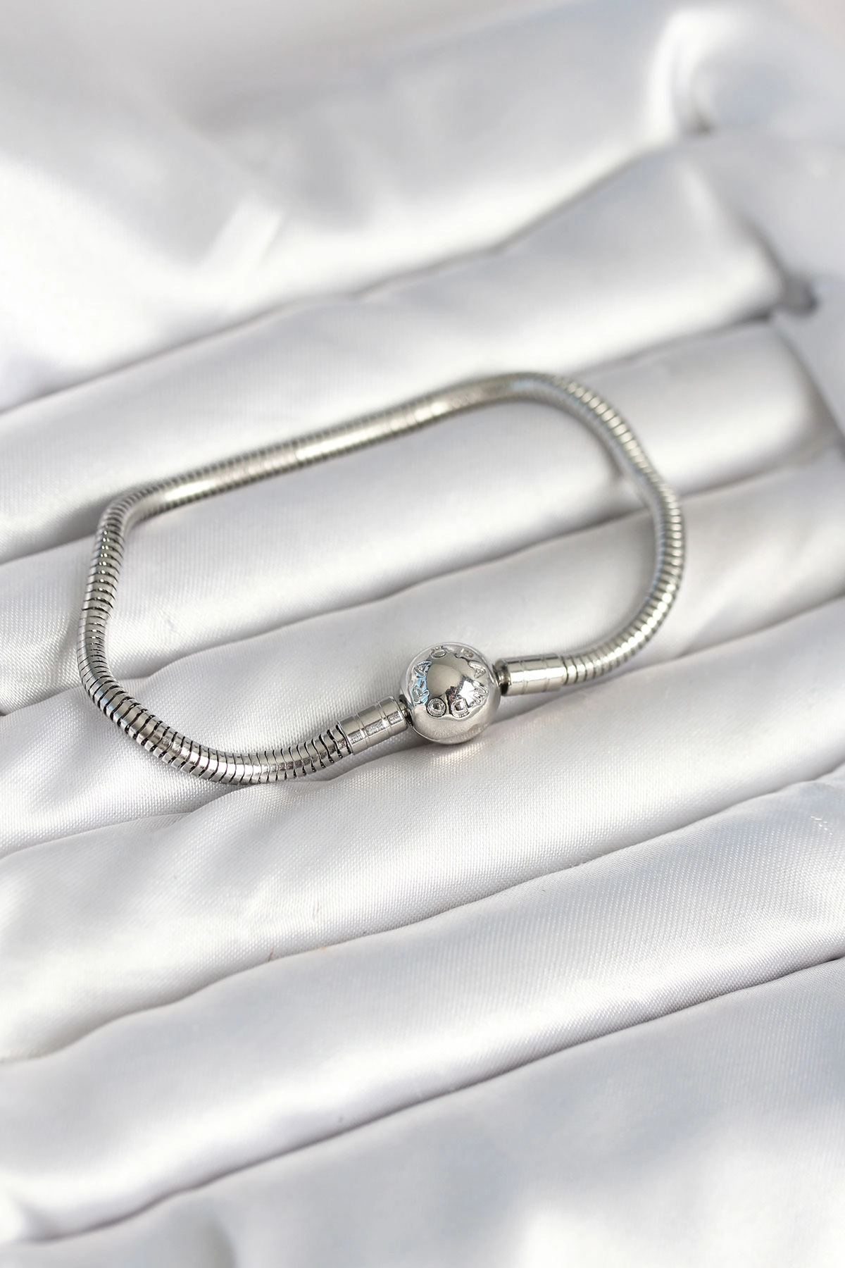 Gümüş Renk Pirinç Charm Bileklik