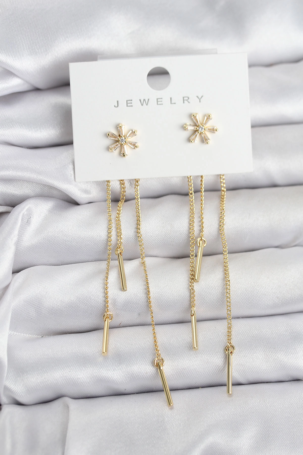 Çiçek Model Gold Pirinç Sallantılı Kadın Küpe