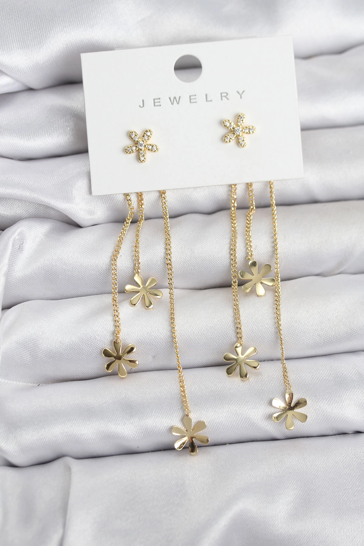 Papatya Model Gold Renk Pirinç Sallantılı Kadın Küpe