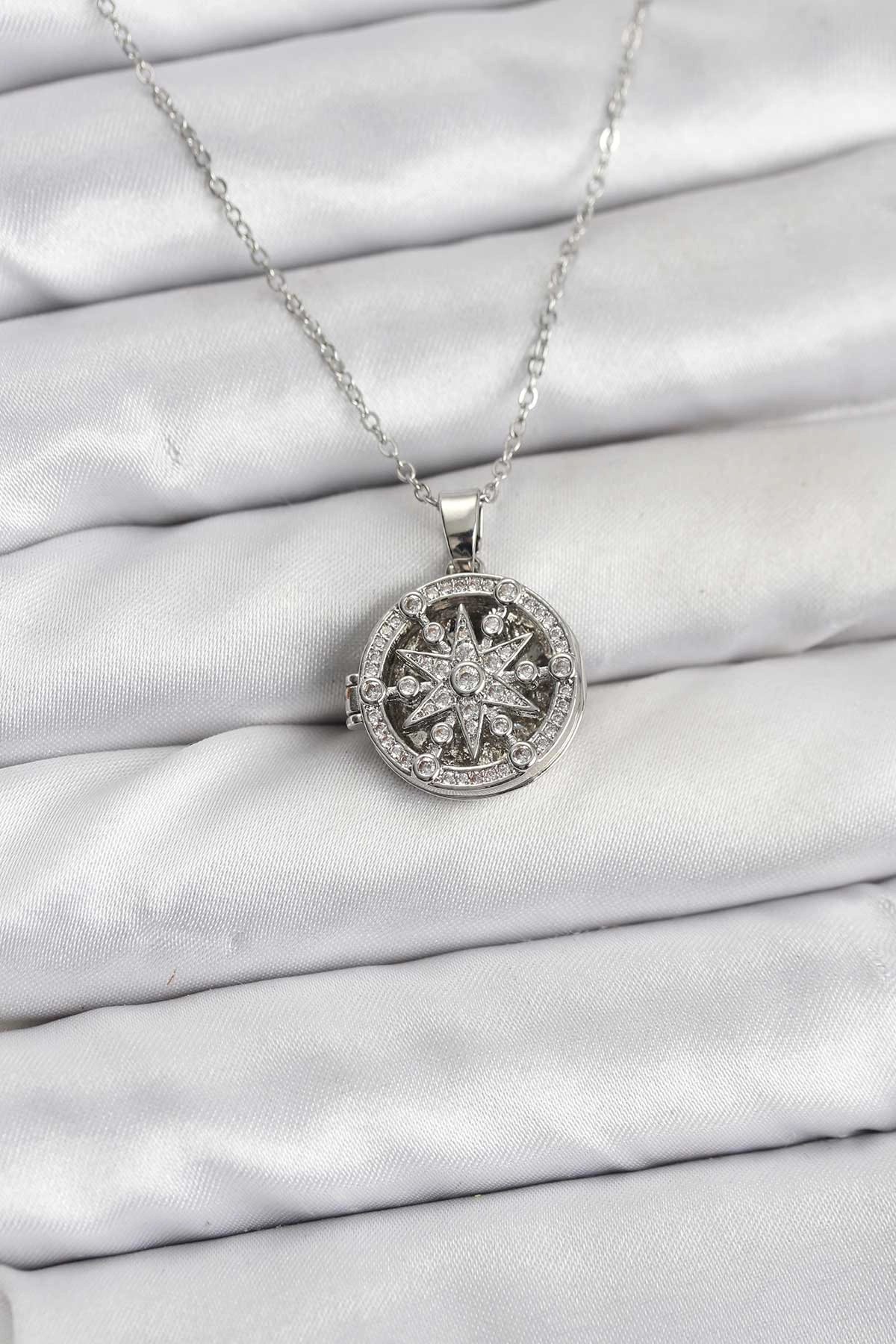 316L Çelik Zincir Gümüş Renk Kutup Yıldızı Kapaklı Model Kadın Kolye