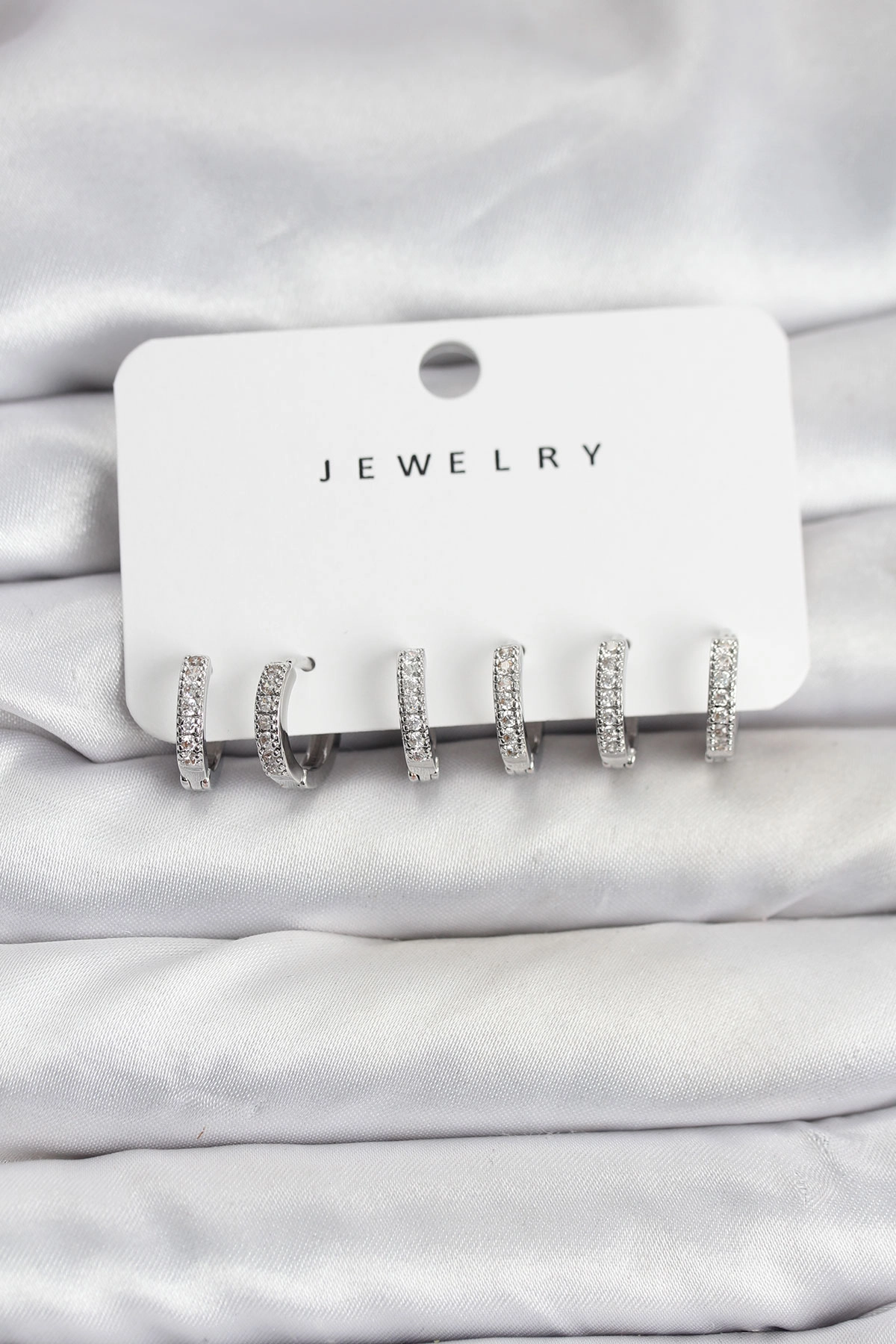 Gümüş Renk Pirinç Zirkon Taşlı Halka Kadın Küpe Seti