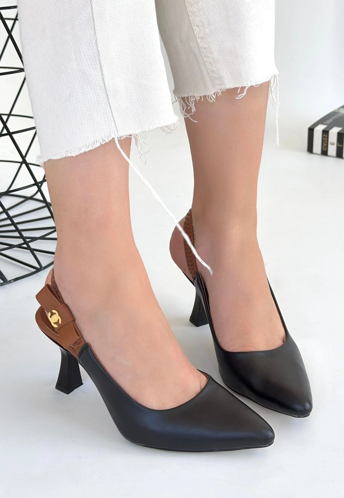 Toran Siyah Cilt Topuklu Ayakkabı