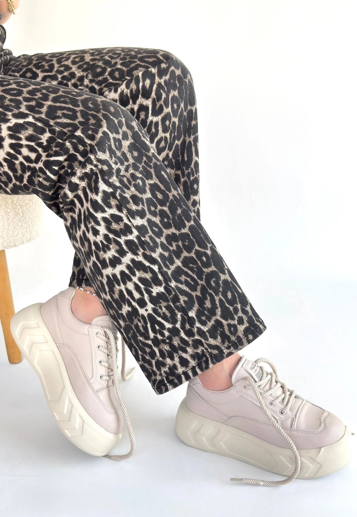 Emwa Bej Cilt Bağcıklı Spor Ayakkabı