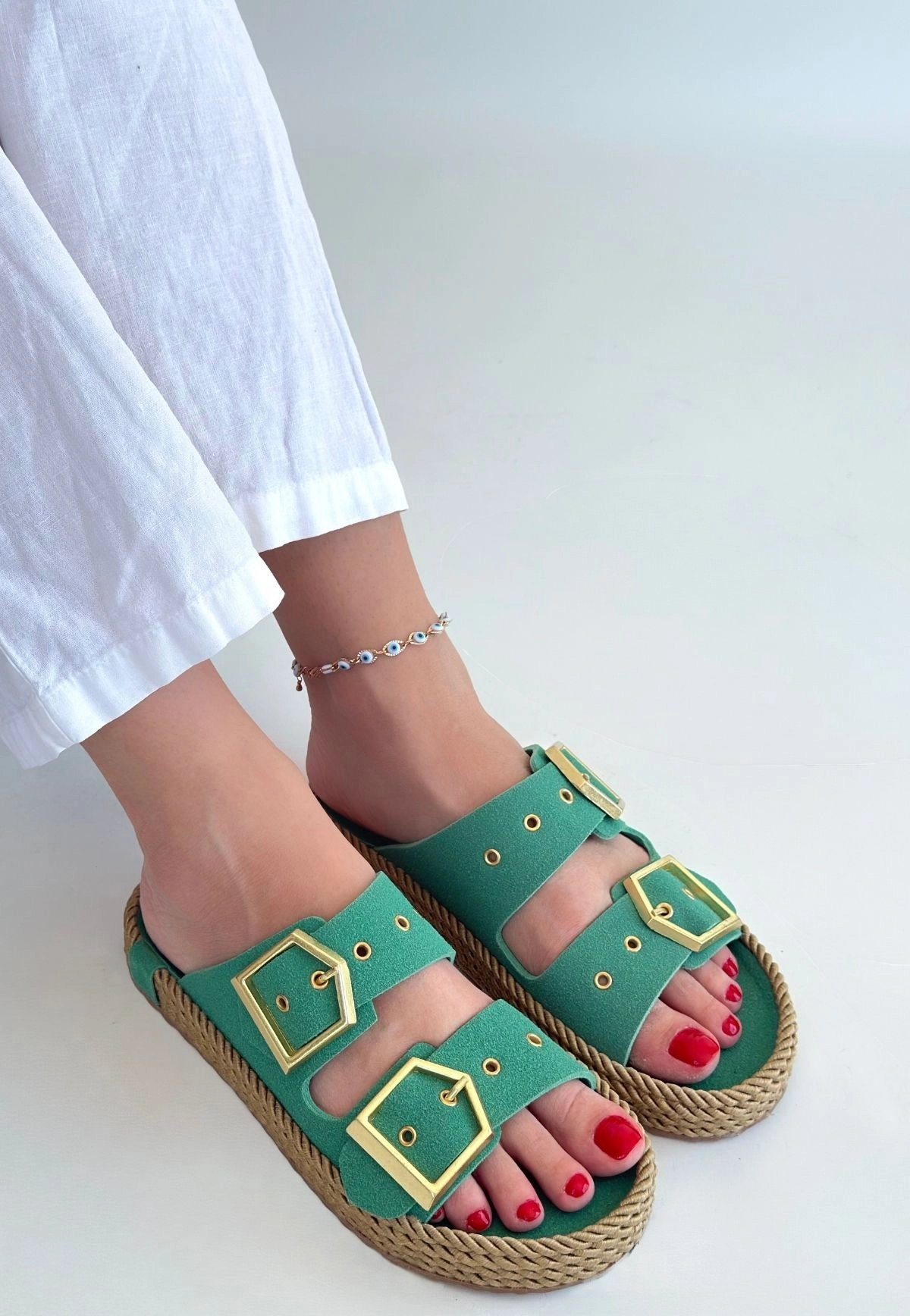 İces Yeşil Nubuk Terlik