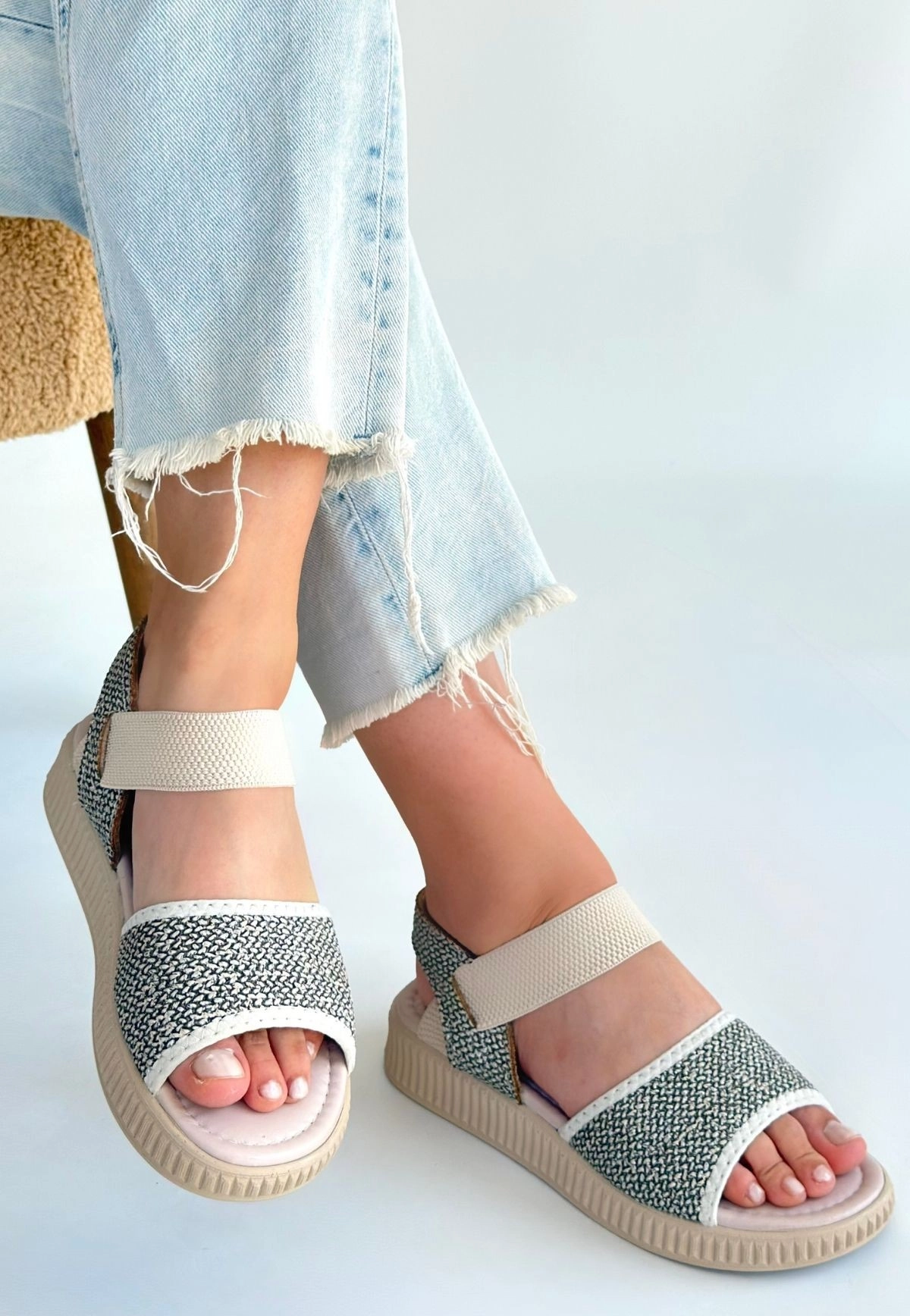 Jake Yeşil Hasır Cilt Sandalet