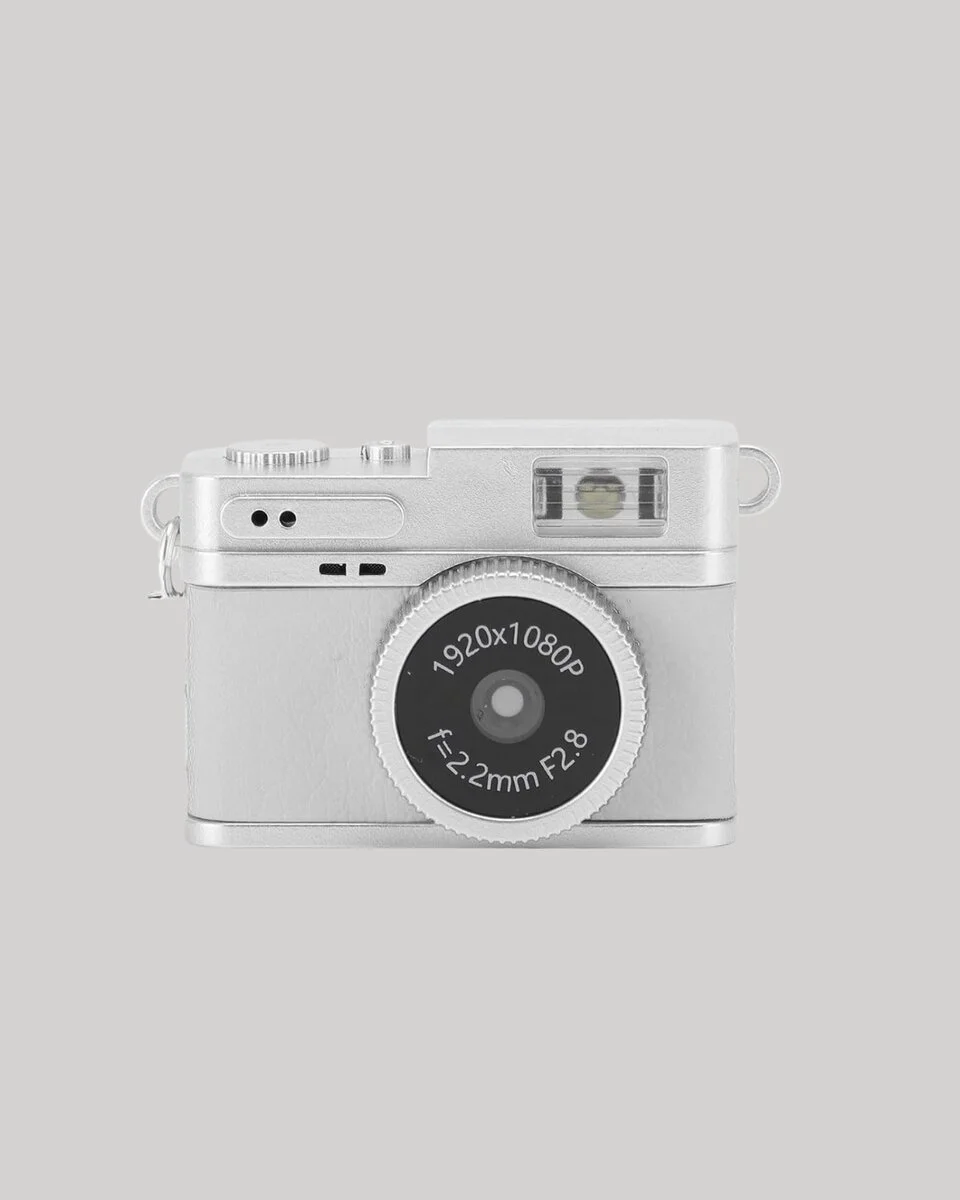 Mini HD Dijital Kamera 1080P Kordonlu Taşınabilir Retro Model