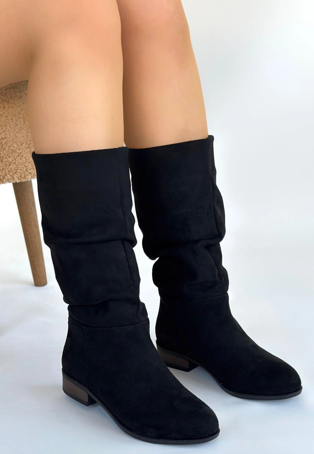 Plod Siyah Süet Çizme