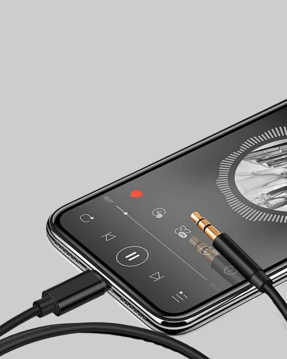 Lightning to 3.5mm Aux Ses Dönüştürücü Kablo 1 Metre Stereo Uyumlu