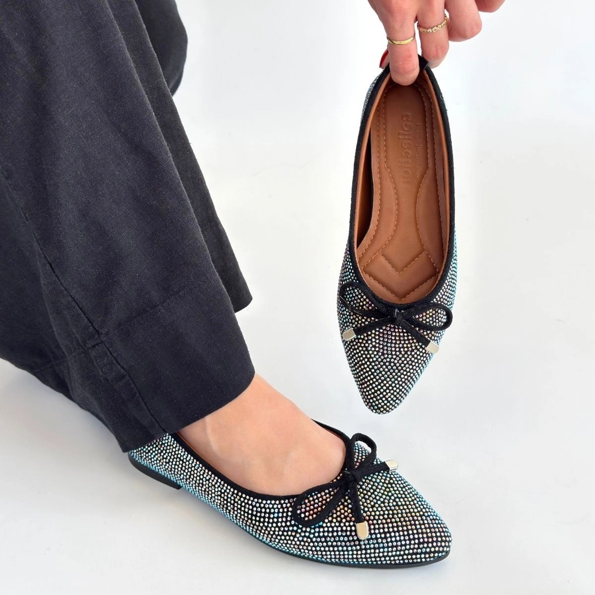 Sarra Siyah Saten İşlemeli Babet Ayakkabı