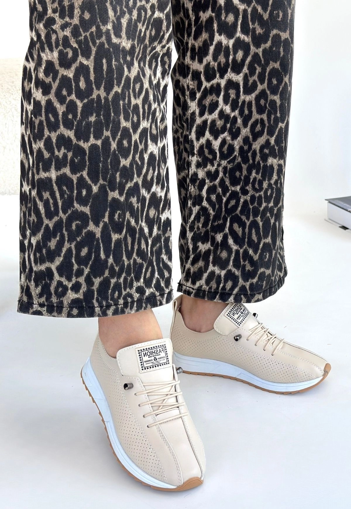 Fiert Bej Cilt Bağcıklı Spor Ayakkabı