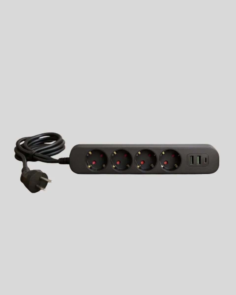 4 Priz 2 USB 1 Type-C Akım Korumalı Çoklu Priz Led Anahtarlı