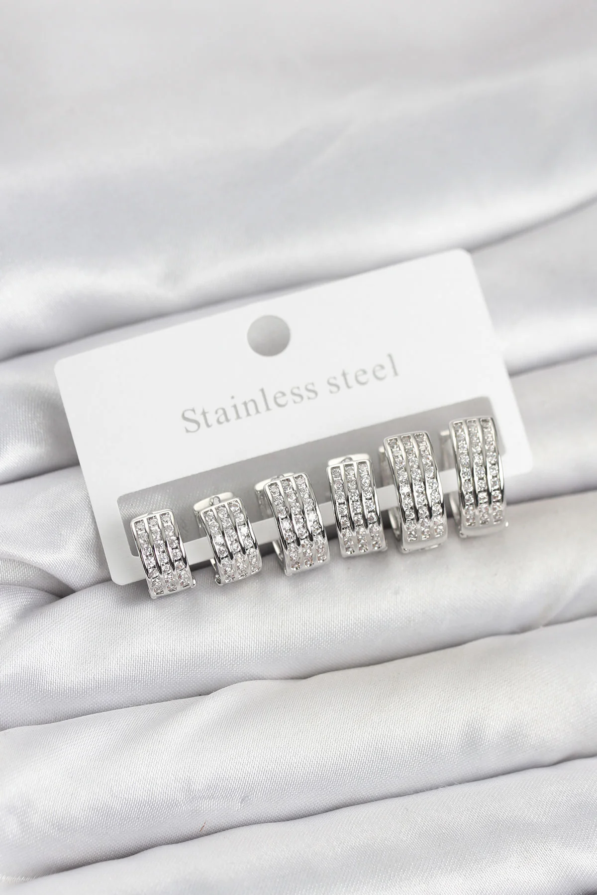 316L Çelik Zirkon Taşlı Gümüş Renk Halka Küpe Seti