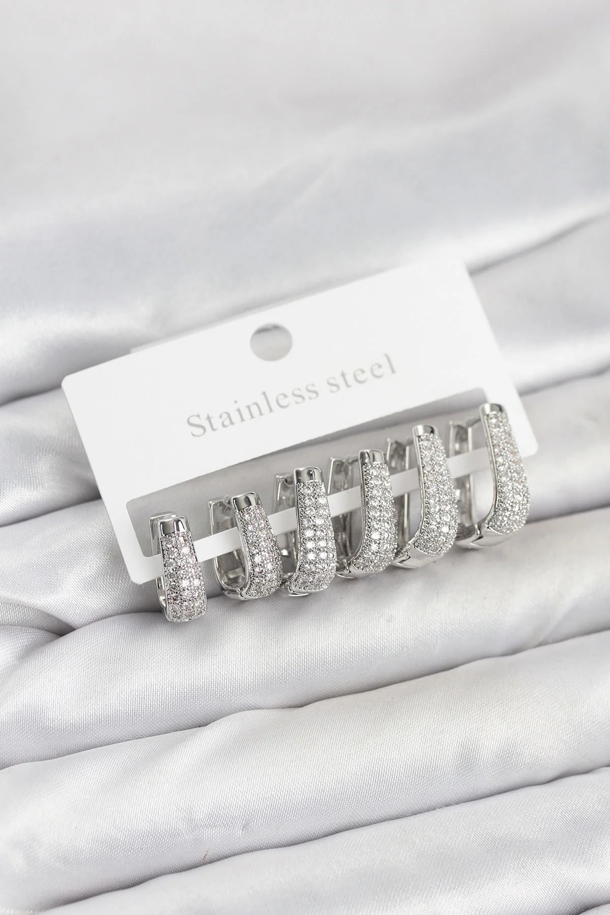 316L Çelik Gümüş Renk Zirkon Taşlı Damla Halka Küpe Seti