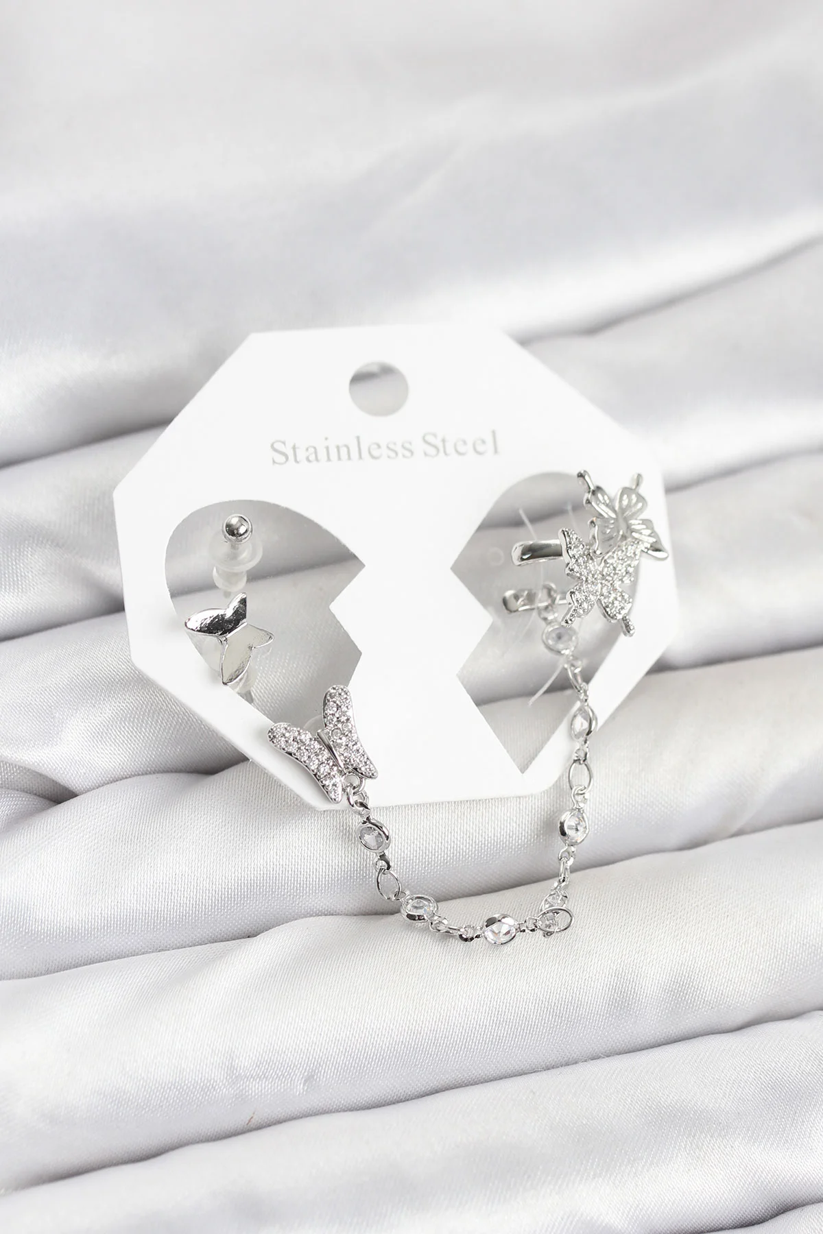 Pirinç Gümüş Renk Kelebek Model Zincir Bağlantılı Ear Cuff Küpe Seti