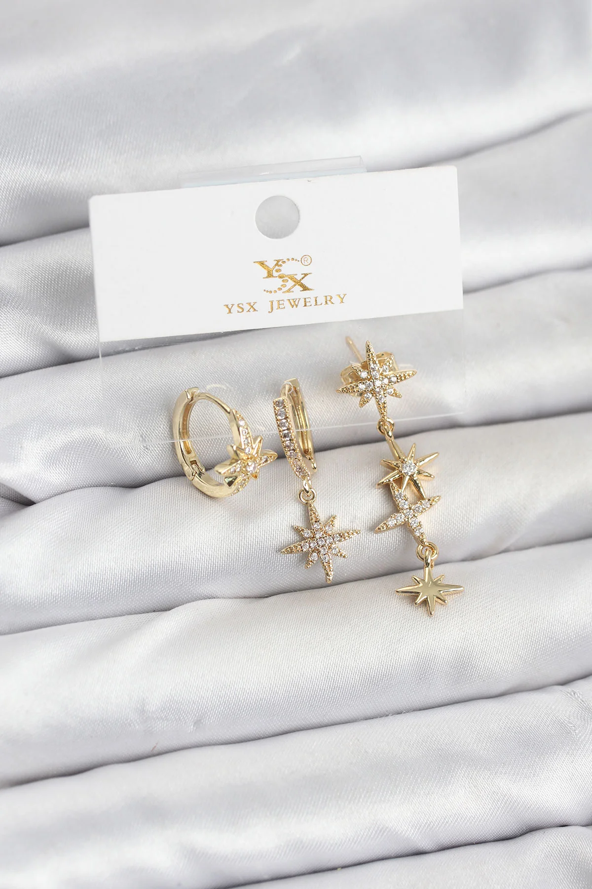 Pirinç Gold Renk Zirkon Taşlı Kutup Yıldızı Model YSX Trio Küpe Seti