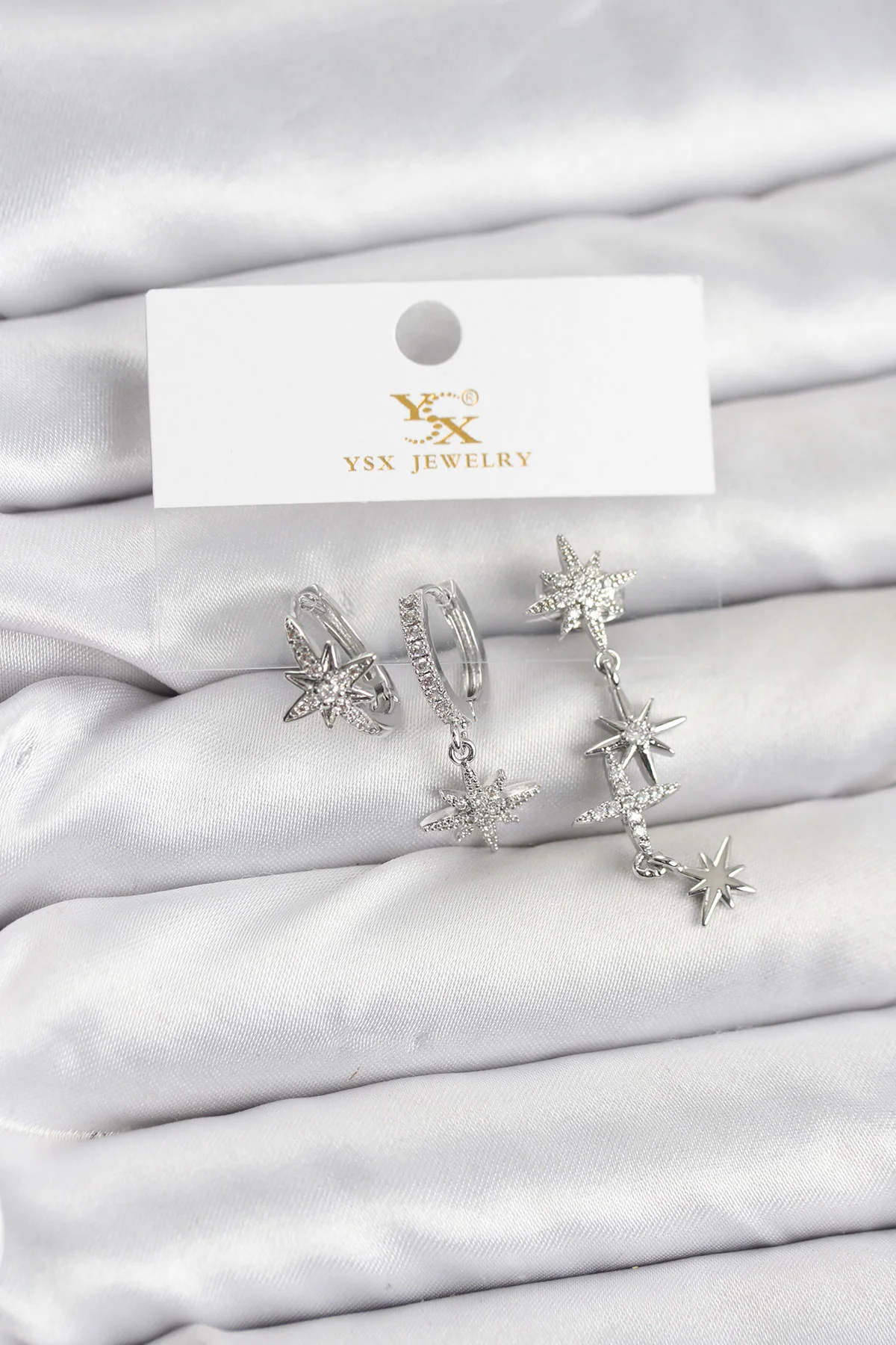 Pirinç Gümüş Renk Zirkon Taşlı Kutup Yıldızı Model YSX Trio Küpe Seti