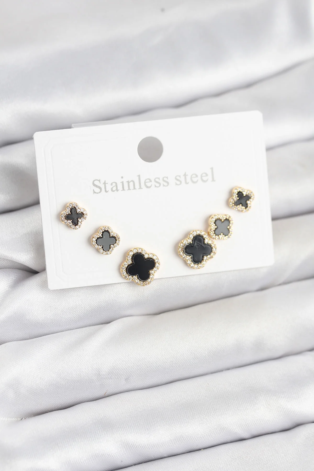 316L Çelik Zirkon Taşlı Yonca Model Kadın Küpe Seti