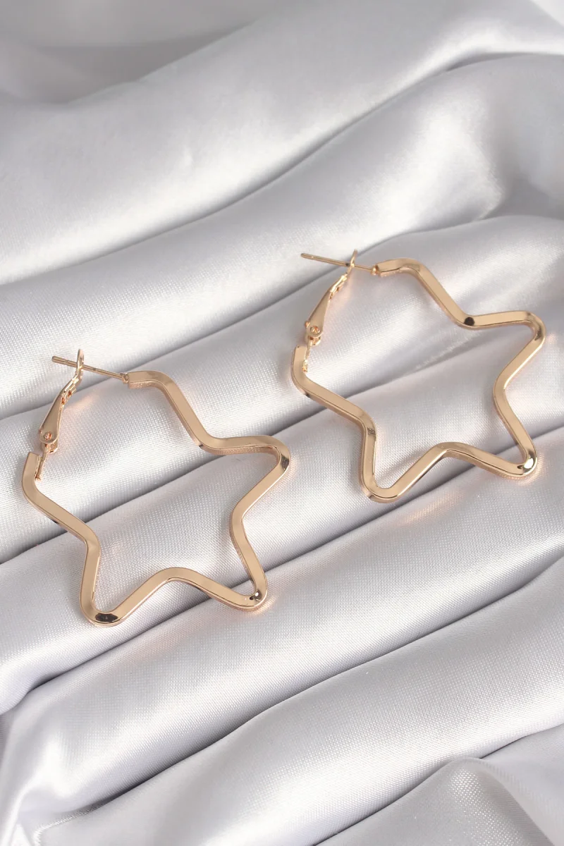 Pirinç Gold Renk Yıldız Model Kadın Küpe 5886