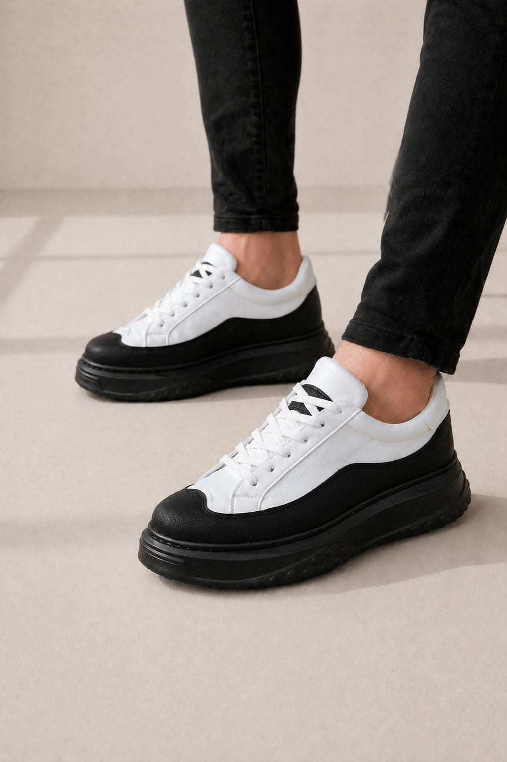 JY507 Dara Bağcıklı Cilt Erkek Günlük Sneaker Ayakkabı CST Beyaz/Siyah