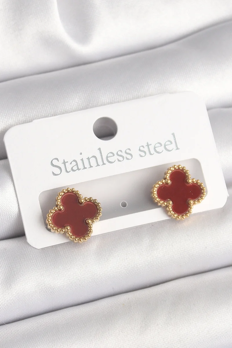 Pirinç Gold Renk Bordo Yonca Model Kadın Küpe 5886