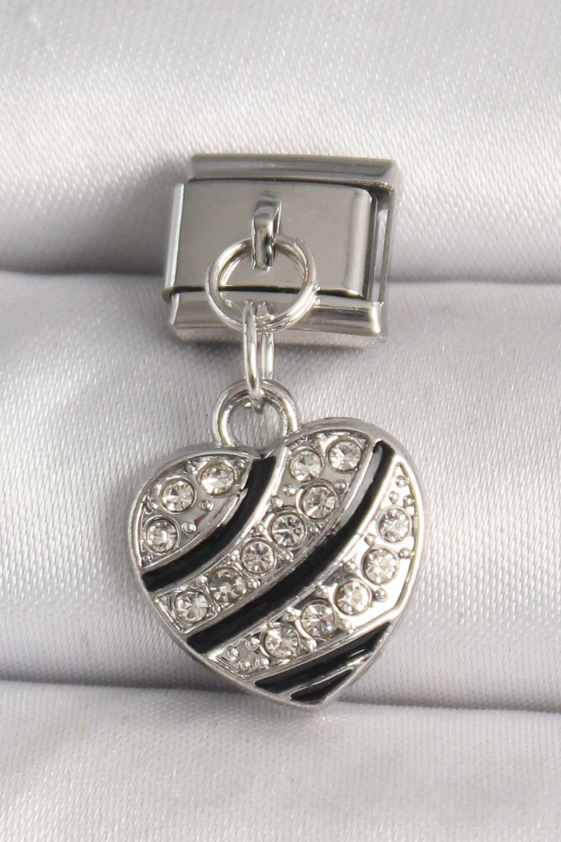 316L Çelik Gümüş Renk Zirkon Taşlı Kalp Model Nomination Charm 5886