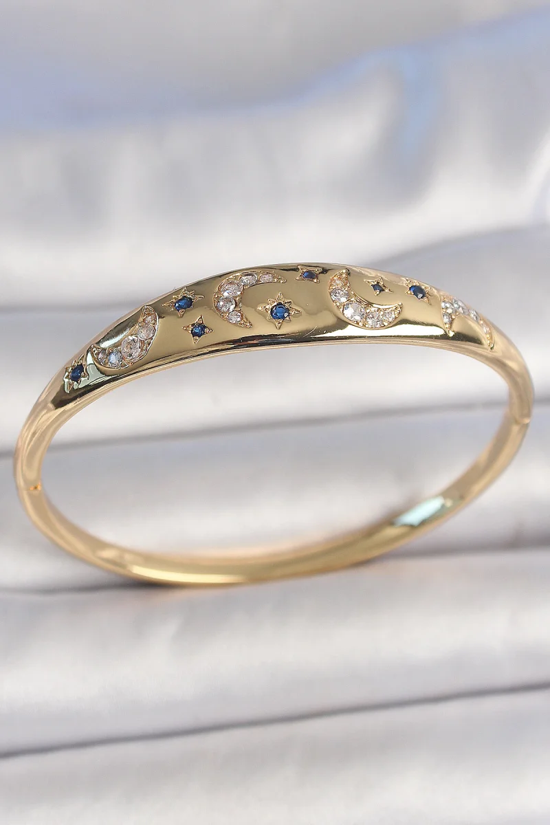 Pirinç Gold Renk Zirkon Taşlı Hilal İşleme Mavi Taşlı Yıldız Detay Kadın Kelepçe 5886
