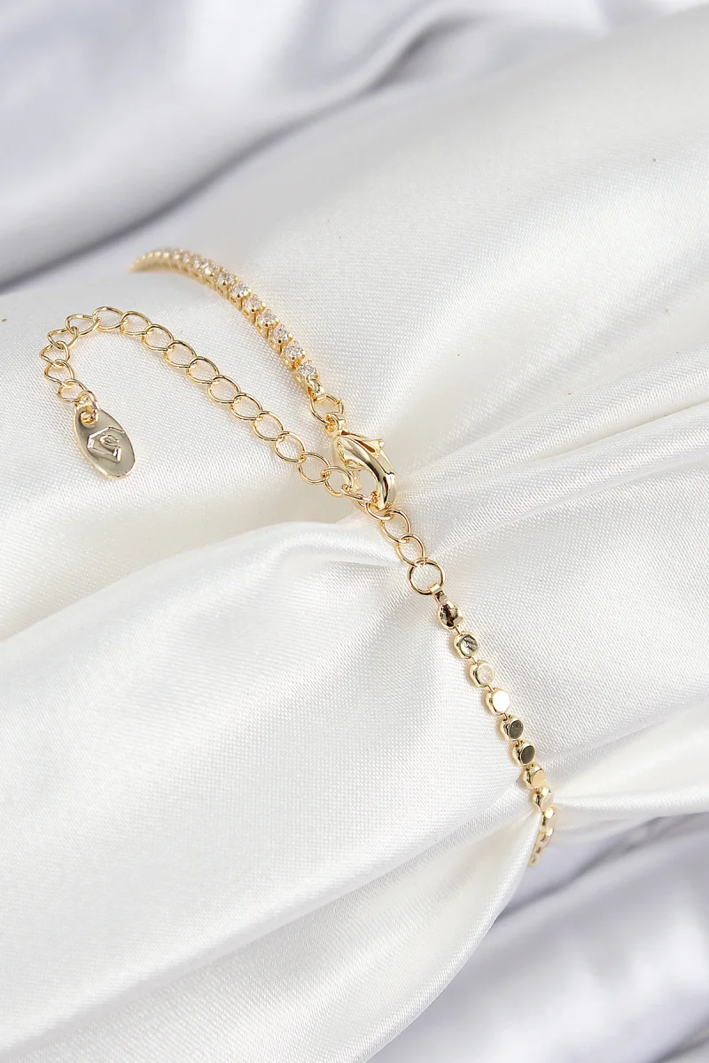 Pirinç Zirkon Taşlı Damla Model Ezme Zincir Gold Renk Kadın Bileklik 5886