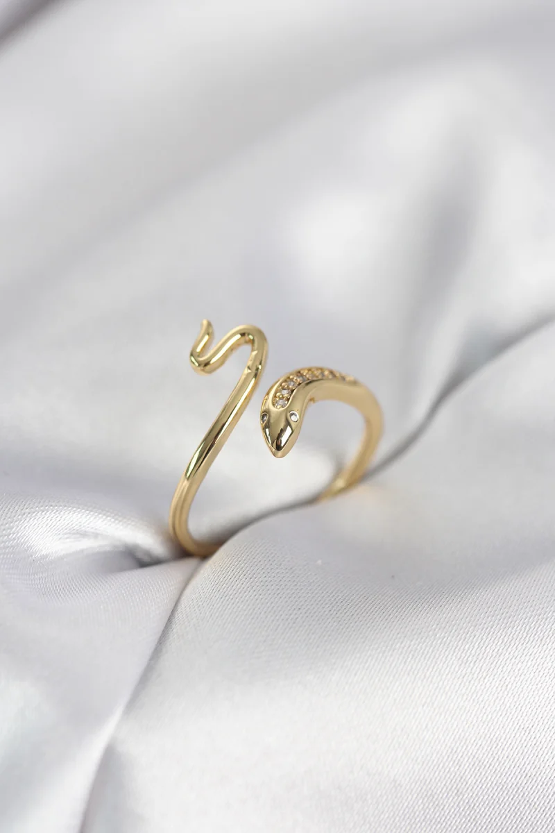 Gold Renk Yılan Model Zirkon Taşlı Kadın Yüzük 5886