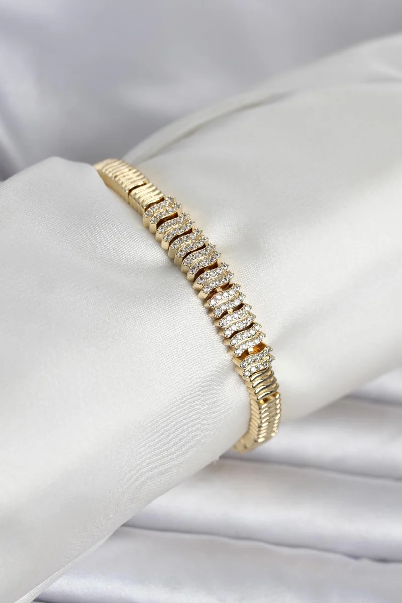 Pirinç Gold Renk Zirkon Taşlı Kadın Bileklik 5886