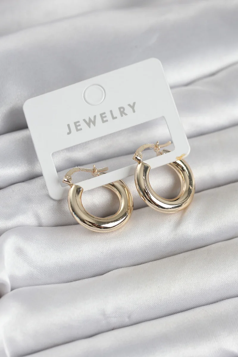 Gold Renk Pirinç Halka 20 mm Kadın Küpe 5886