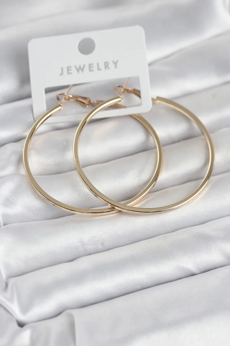 Gold Renk Pirinç Köşeli Kenar Halka 54 mm Kadın Küpe 5886