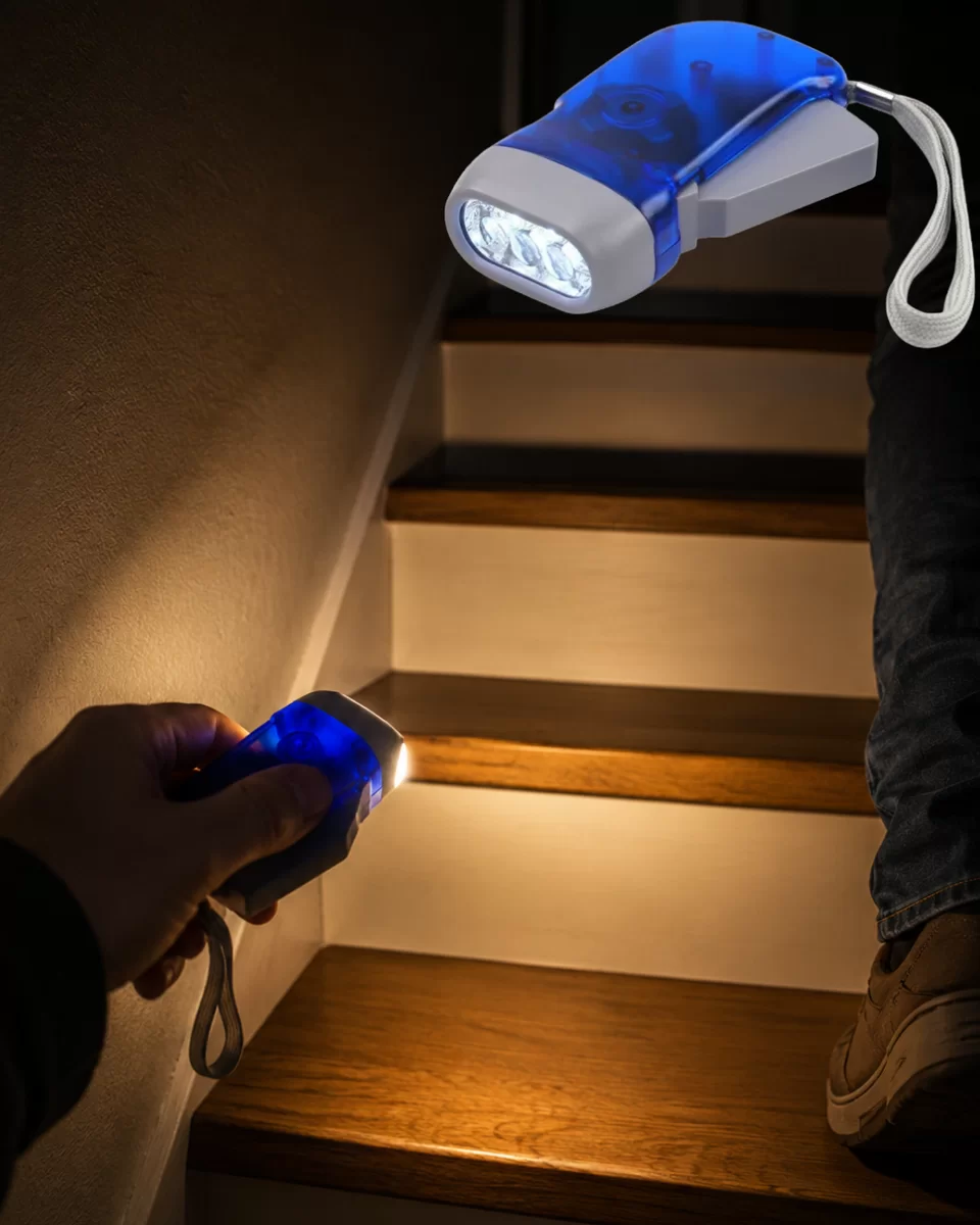 Şarj Gerektirmeyen El Feneri 3 LED Kompakt Acil Durum Lambası