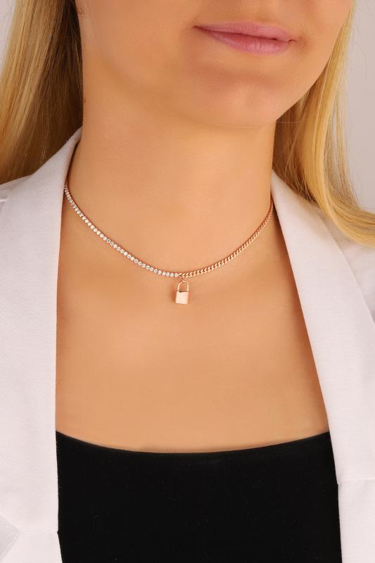 Yarısı Suyolu Yarısı Gurmet Zincirli Kilit Gümüş Choker Kolye