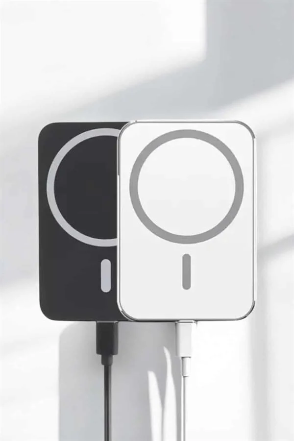 Kablosuz Şarj Aleti Magsafe Araç Içi Manyetik Şarj 15W İOS Uyumlu