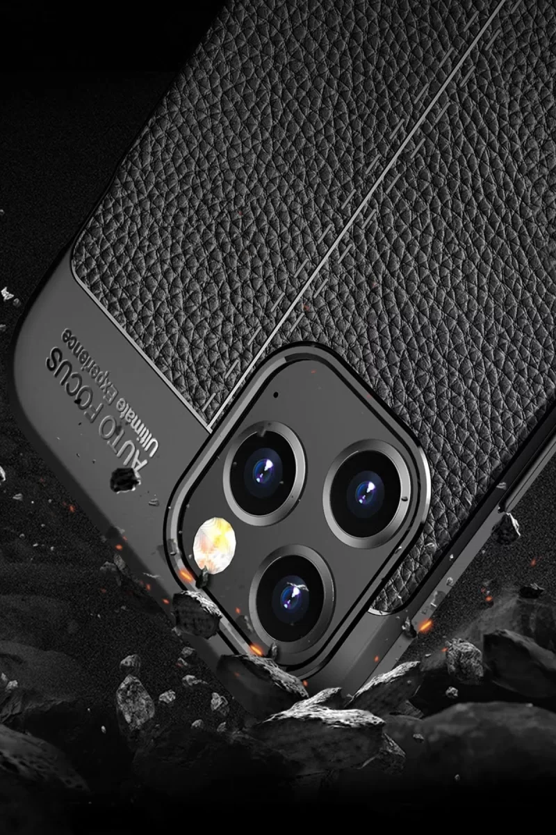 Newface Apple iPhone 12 Pro Max Kılıf Auto Focus Kapak - Kırmızı